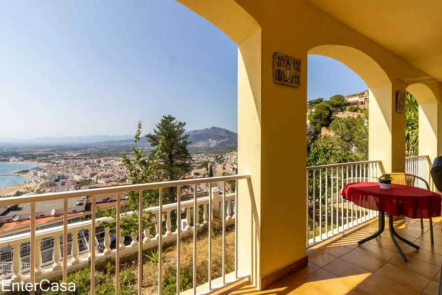 Villa 3 chambres vue mer Rosas Puig rom