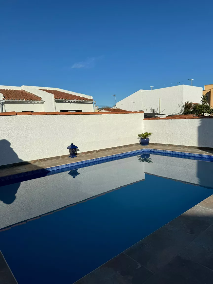 Maison 3 chambres , piscine, licence touristique